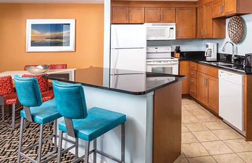 Terra Lago Villa | Coachella Festival 1 Bedroom with Pool & Breakfast Access