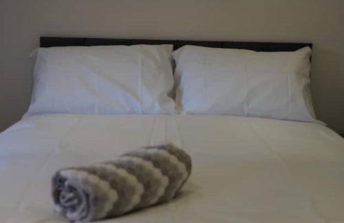 Hale Apartment | 1 Bedroom Comfy Cosy Flat in very nice leafy neighbourhood Edgware