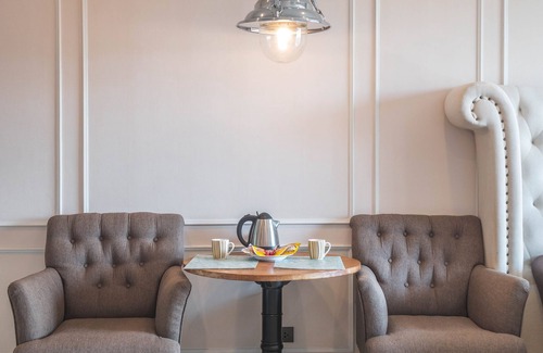 Na Chom Thian House | Cozy 1 Bedroom Condo with Pool, Gym & Spa Access