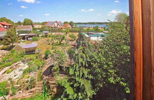 Muritz House | Top-Rated 1 Bedroom Retreat in Jabel with Lake View