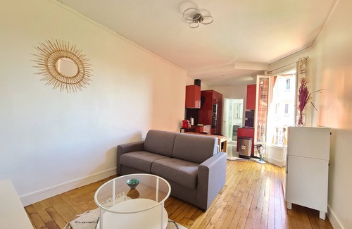 Champignol Apartment | 1 Bedroom Apartment in Saint-Maur-des-Fossés