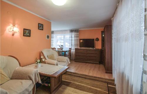 Borzechowo Apartment | Cozy 1 Bedroom Apartment in Lazek - Pet and Child Friendly