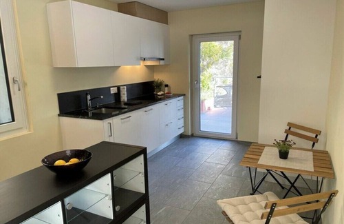 Ronco sopra Ascona House | 1-bedroom holiday home