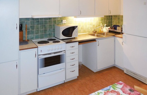 Kivik Apartment | Charming Oceanfront Apartment on a Quiet Street, Rated 10/10
