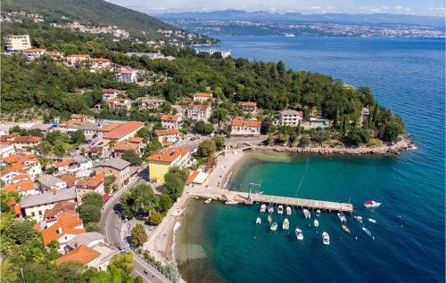 Ika House | Charming 1 Bedroom Home in Lovran with Pool Access