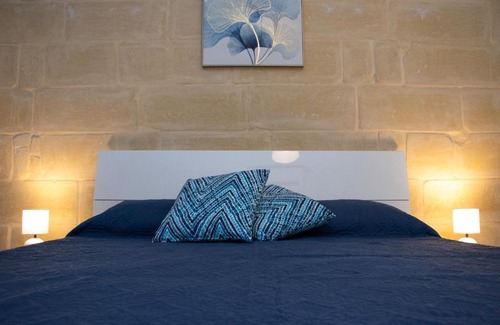 Hamrun House | Guest Rated 10/10: Family-Friendly Maisonette in St Paul's Bay