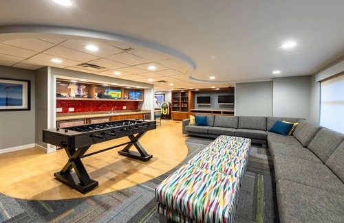 South Lake Tahoe Resort | Experience Marriott's Timber Lodge Tahoe with Resort Amenities