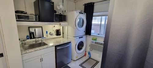 Otay Ranch Village 1 Apartment | Cozy 1 Bedroom Mini Apartment in Otay Ranch, Pet Friendly