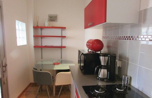 Bastia Apartment | Inviting Oceanfront Apartment with Spa and Breakfast