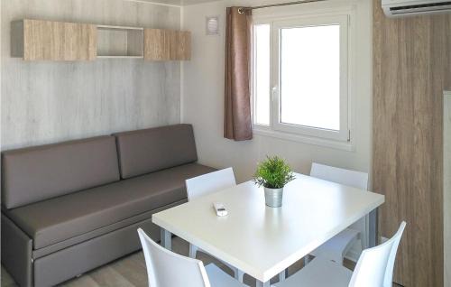 Poggi Apartment | Cozy Apartment in Imperia with Pool and Full Kitchen