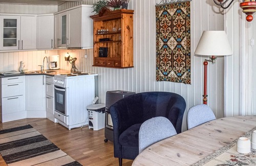 Flesberg House | Discover a Mountain Getaway on Fagerfjellet with Spa & Lake View