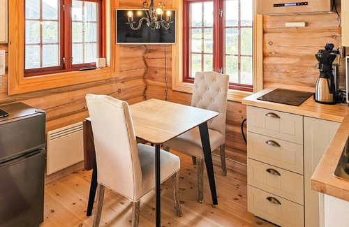 Sor-Fron House | Discover Your Perfect Getaway in Lauvåsen, Peer Gynt