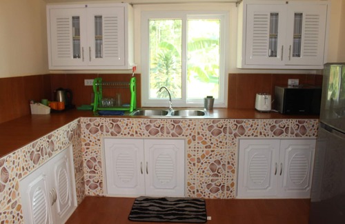 Chiang Wang House | Relaxing 1 Bedroom Villa with Pool & Tropical Garden