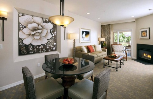 North Scottsdale Resort | Premier 1 Bedroom at Sheraton Desert Oasis - Family Friendly
