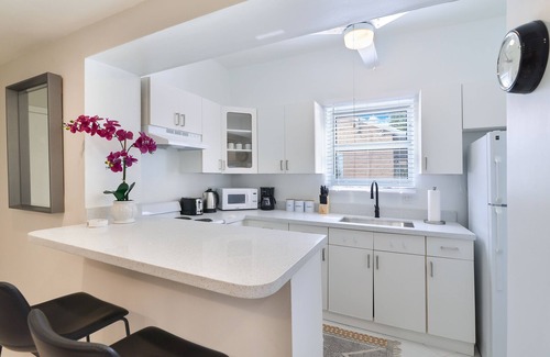 Parkside Condo | Relaxing 1 Bedroom Resort in the Heart of Hollywood FL