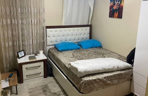 Pendik Apartment | Convenient 1-Bedroom Retreat Near Sabiha Gökçen Airport