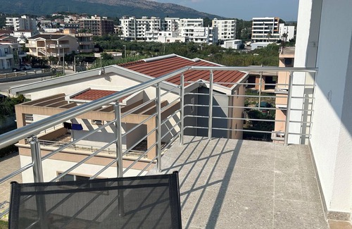 Gjerana Apartment | 1 bedroom studio apartment with balcony - Apartments Subashi room 206
