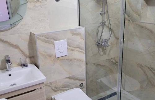 Gjerana Apartment | 1 bedroom studio apartment with balcony - Apartments Subashi room 206