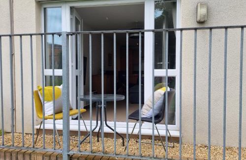 Butetown Apartment | Stylish 1 Bedroom Apartment in Cardiff Bay for Families