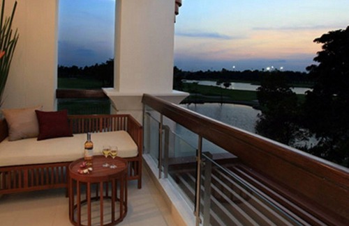 Bang Phli Apartment | Comfortable 1 Bedroom Residence with Pool & Breakfast