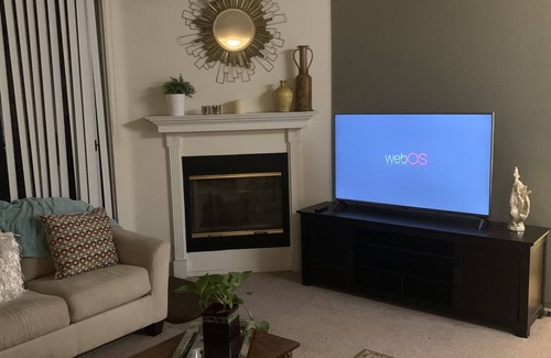 Aliso Viejo Apartment | Cozy 1 Bedroom with Private Bath & Pool Access