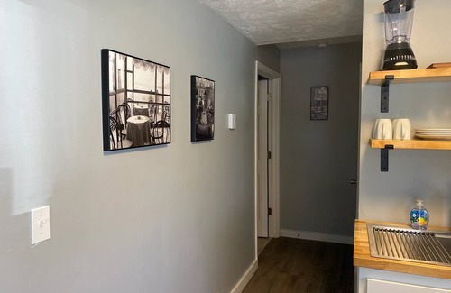 Kokomo Condo | Perfect 1 Bedroom with Office & Poolside Relaxation