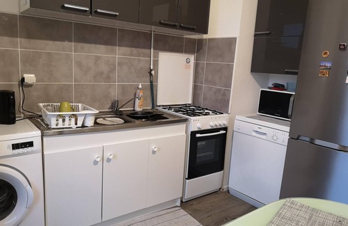 Eybens House | Pet-Friendly Retreat at 1 Belle Chambre Eybens Grenoble