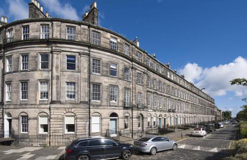 Bonnington House | Family-Friendly 1 Bellevue Terrace with Outstanding Reviews
