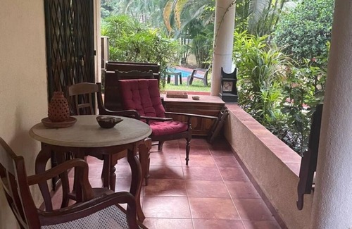 Kudal Condo | 1 BHK in serene & quaint Siolim , swimming pool ,air conditioned with WIFI