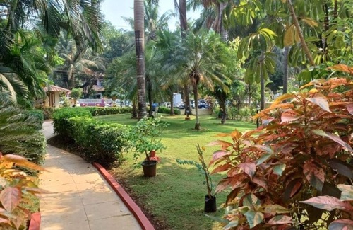 Kudal Condo | 1 BHK in serene & quaint Siolim , swimming pool ,air conditioned with WIFI