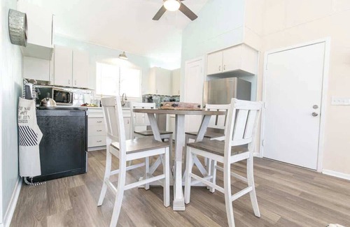Canyon Lake House | Inviting Texas Cottage with Pool & Pet-Friendly Amenities