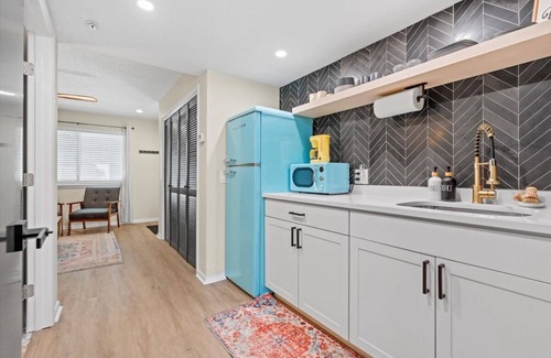 Atlantic Beach Apartment | Prime Location: Coquina House Near AB TownCenter