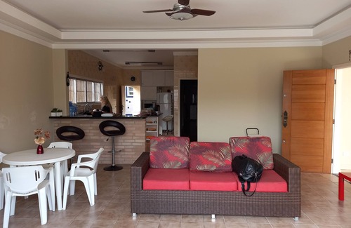 Florida House | Beachside Haven: 4 Bedrooms with Oceanfront Views