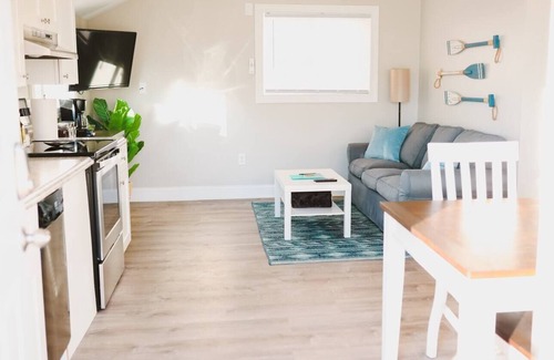 Carolina Beach Condo | Steps from the Beach: Anchors Away with Oceanfront Views