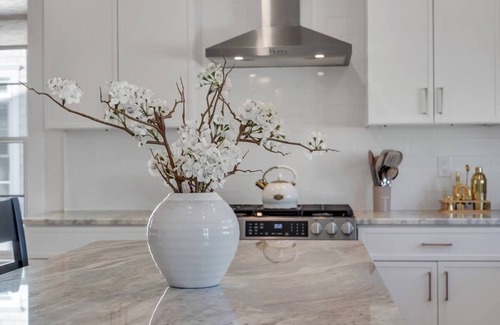 Ortley Beach House | 1 Block to Beach with Linens + Towels and Coffee Included