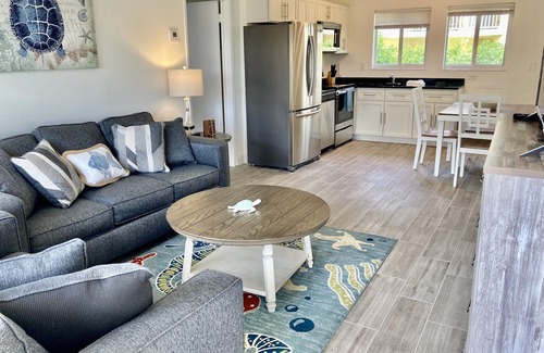 Hillsboro Beach Condo | Beachside Bliss: Oceanfront Condo Steps from the Shore