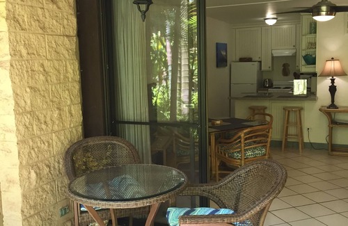 Honokowai Condo | Oceanfront Condo with Lush Garden View - Steps to Beach