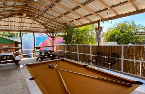 Tierras Nuevas Poniente Apartment | Pet-Friendly One-Bedroom Apartment at El Flamingo Beach Club