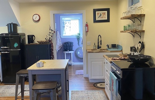 Bar Harbor Apartment | New 1-BR Apt with Ocean View Near Acadia National Park