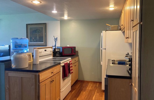 East Boulder Condo | 1-BR BRIGHT & CHARMING APT NEAR CU AND DOWNTOWN