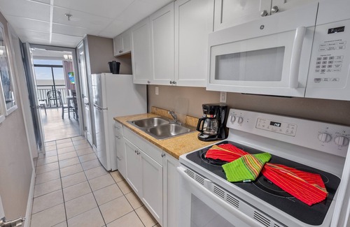 Myrtle Beach Condo | 1 BR Direct Oceanfront | Pools | Caravelle Resort!