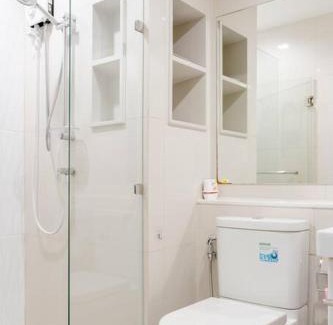 Chatuchak Apartment | Exceptional 1 BR Retreat at BTS MRT Ladprao, Pool Access