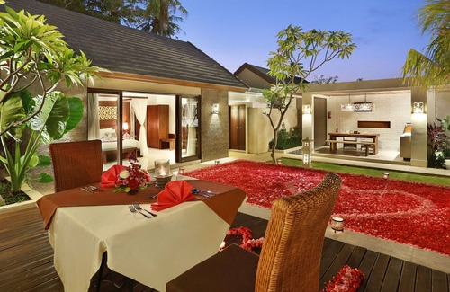 By Pass Ngurah Rai Villa | Private Pool 1 BR Suite Villa with Free Airport Transfers