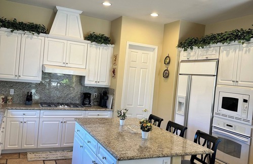 La Quinta House | Unbeatable Views & Amenities at PGA West Retreat
