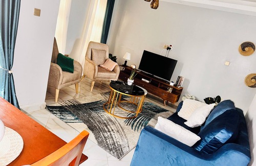 Jinja Apartment | 1 cozy bedroom apartment with free WiFi, and a secure neighborhood in Jinja City