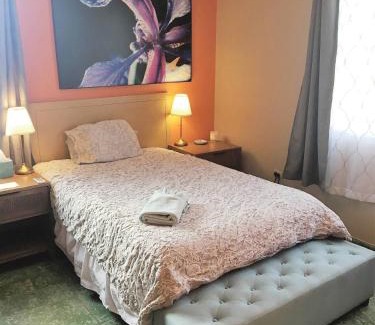 Rio Piedras House | 1 Cozy Private Room in San Juan with Garden View