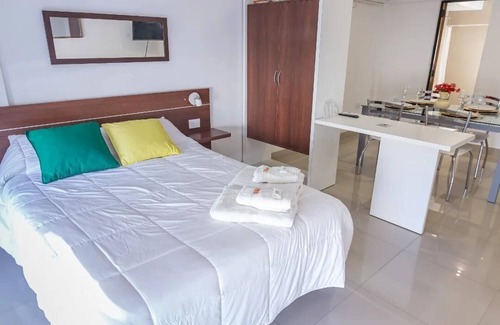 Santa Fe Apartment | Budget-Friendly Stay at 1 de Mayo with Spa & Breakfast