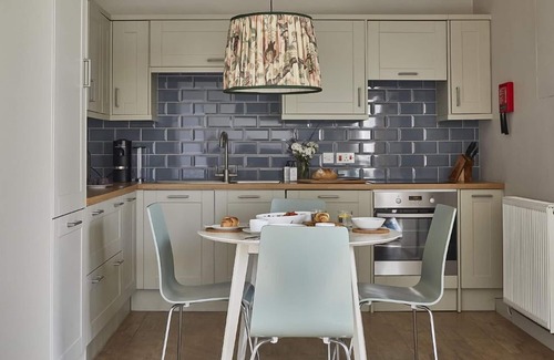 North Barsham Apartment | Comfortable Double & King Rooms Ideal for Families