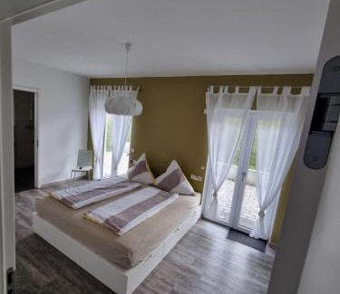 Mucheln Apartment | Discover Eclipse: Family and Pet-Friendly Retreat