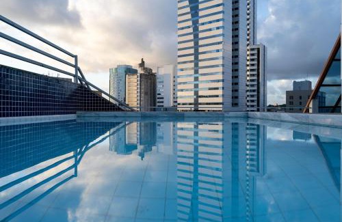 Caminho das Arvores Apartment | Pet Friendly Flat Express 1 - Rated 9.3 with Pool Access